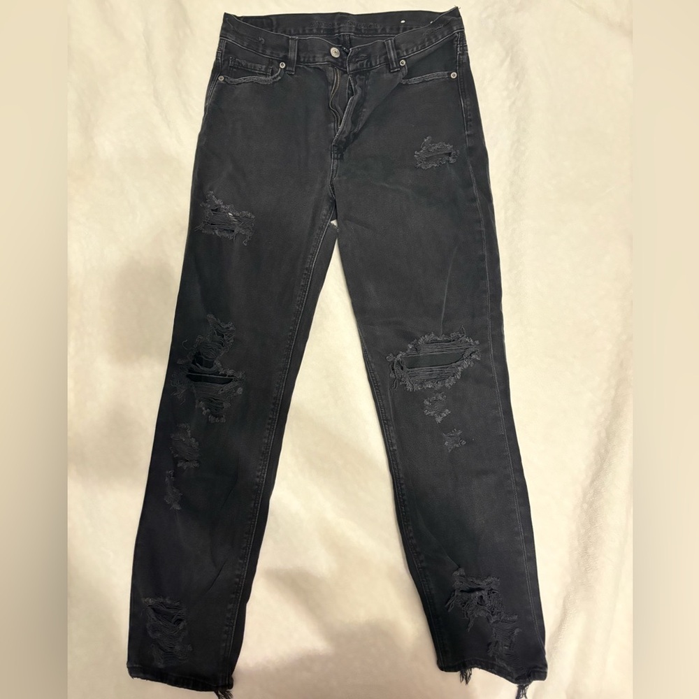 American Eagle ripped jeans
